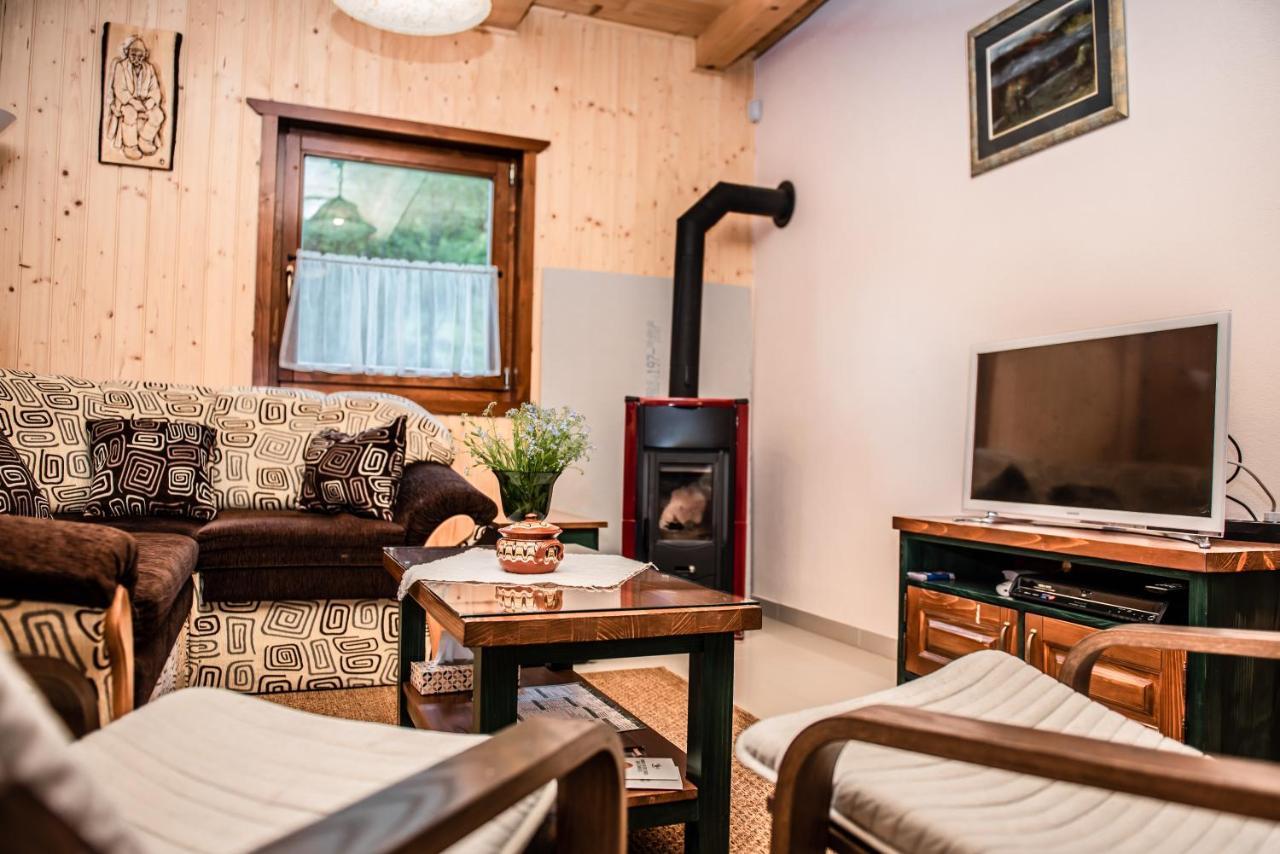 Central Chalet Varsag Εξωτερικό φωτογραφία